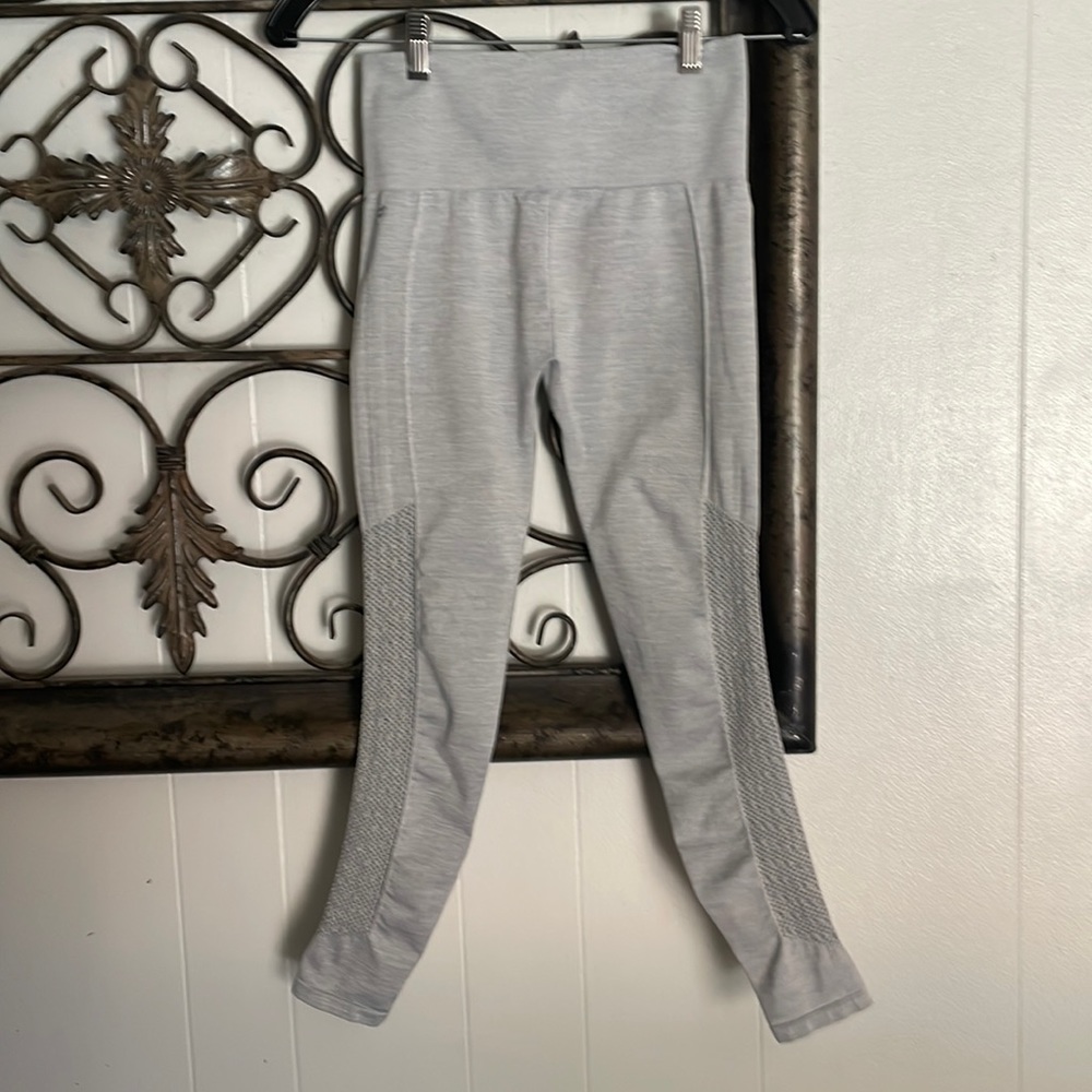 Fabletics size small leggings